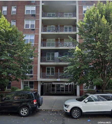14430 Sanford Ave Unit 1F, Flushing, NY 11355
