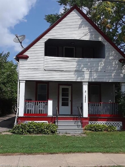 10413 Way Ave, Cleveland, OH 44105