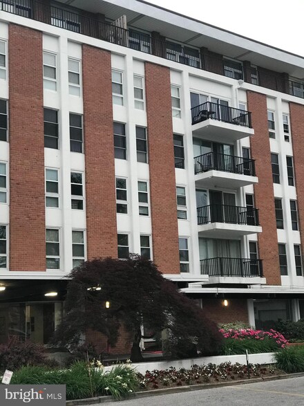 6606 Park Heights Ave Unit 815, Baltimore, MD 21215