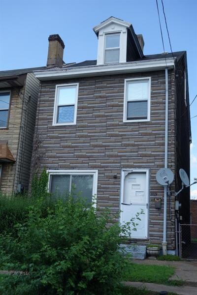 4919 Yew St, Pittsburgh, PA 15224