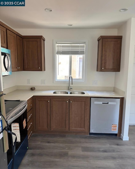 414 N School St, Lodi, CA 95240