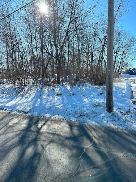 44 High St, Waterville, ME 04901