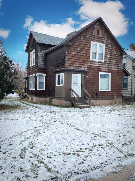 723 2nd Ave W, Ashland, WI 54806