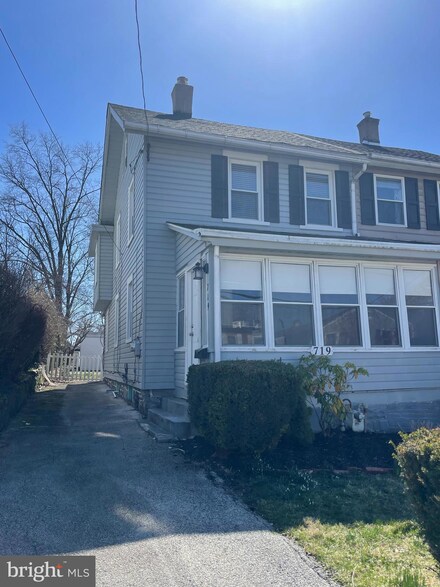 719 Preston Ave, Bryn Mawr, PA 19010