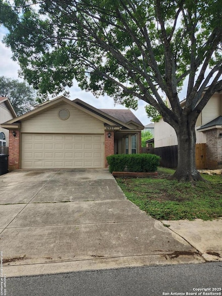 6927 Quail Branch, San Antonio, TX 78250