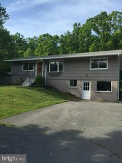 1916 Harry Byrd Hwy, Bluemont, VA 20135