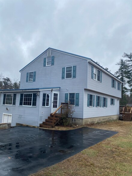 15 Marcoux Rd, Newton, NH 03858