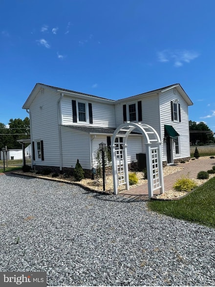 6612 Old Plank Rd, Fredericksburg, VA 22407