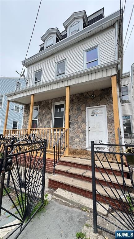 327 Ellison St, Paterson, NJ 07501
