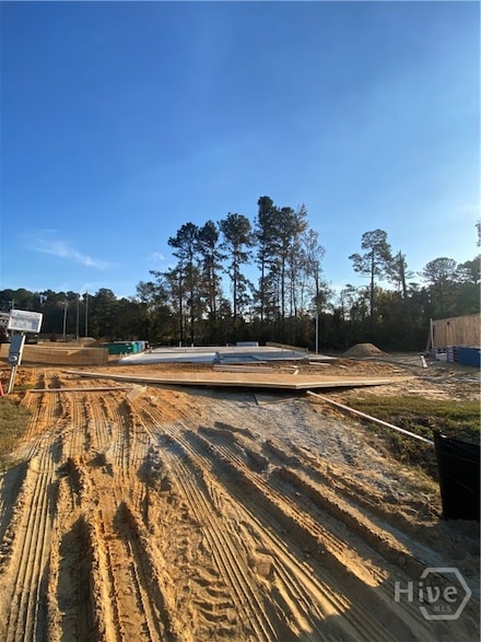 170 Foxridge Ct, Metter, GA 30439