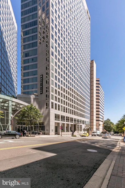 1111 19th St N Unit 2007, Arlington, VA 22209