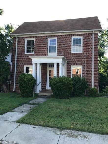 119 S Franklin St Unit 1, Reidsville, NC 27320