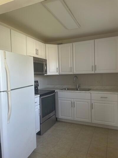 72 Sheffield C, West Palm Beach, FL 33417