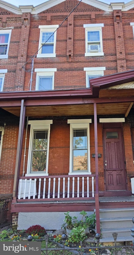 353 Hamilton Ave, Trenton, NJ 08609