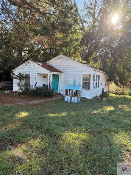 1010 Richmond Rd, Texarkana, TX 75503