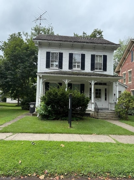 404 3rd St, Belvidere, NJ 07823