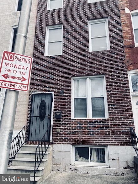 815 N Calhoun St, Baltimore, MD 21217