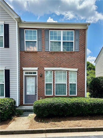 2740 Heathrow Dr, Lawrenceville, GA 30043