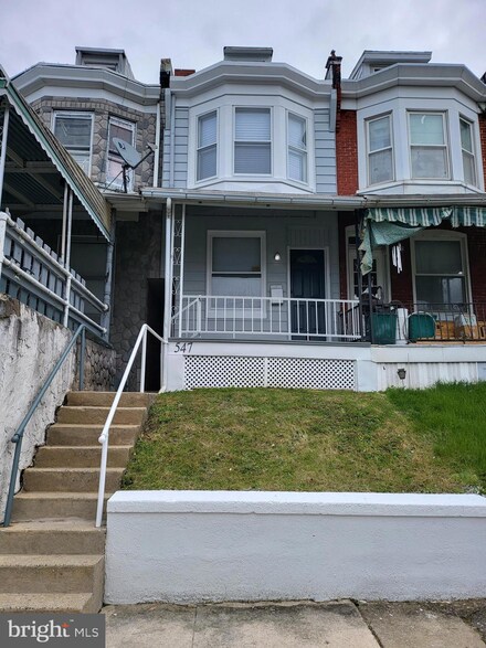 547 Linden St, Reading, PA 19604