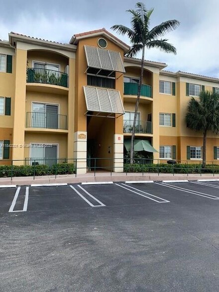 7290 NW 114th Ave Unit 3067, Doral, FL 33178