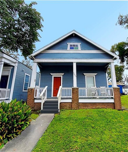 7624 Oak St, New Orleans, LA 70118