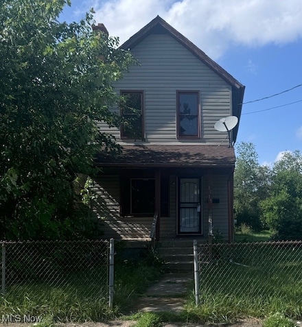 1015 4th St NW, Canton, OH 44703