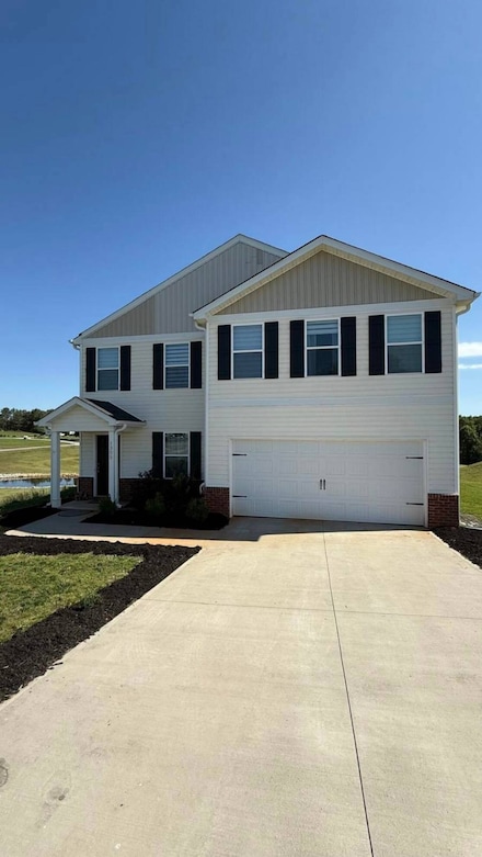 1305 Falcons Dr, Walhalla, SC 29691