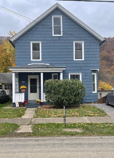 1026 W 1st St, Oil City, PA 16301