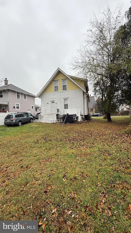 1525 Elmwood Ave, Folcroft, PA 19032