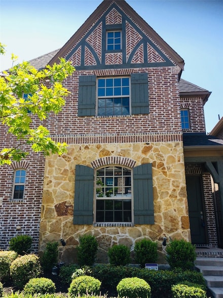 4921 Sage Hill Dr, Carrollton, TX 75010
