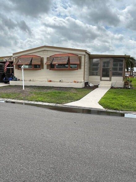 273 Westview Ct S, Melbourne, FL 32934