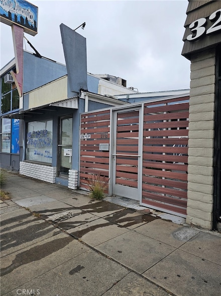 5709 E Beverly Blvd, East Los Angeles, CA 90022