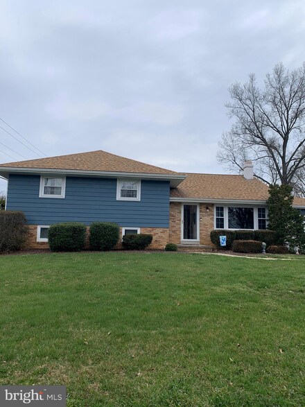 771 Acacia Ave, Reading, PA 19605