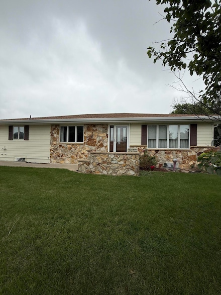309 W Depot St, Tripp, SD 57376