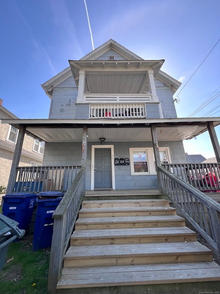 81 Jetland St Unit 2, Bridgeport, CT 06605