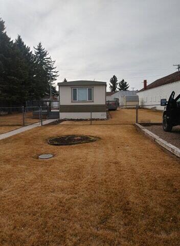 406 3rd Ave N, Fairfield, MT 59436
