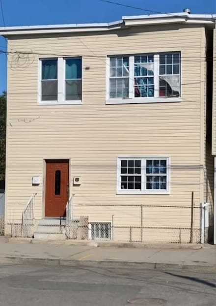 16 Tulip St Unit 1, Passaic, NJ 07055