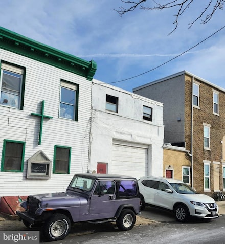 712 S 3rd St, Camden, NJ 08103