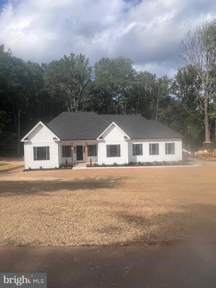 5270 Echols Ct, Warrenton, VA 20187