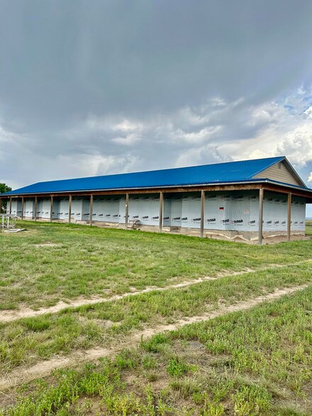 6 Nevada Ct, Moriarty, NM 87035