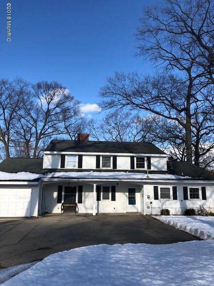 1406 Ridge Ave, Muskegon, MI 49441