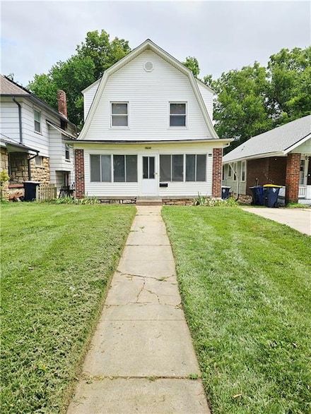 6205 Forest Ave, Kansas City, MO 64110