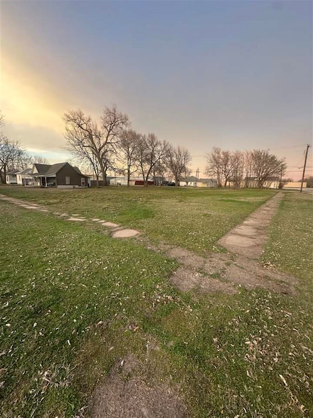 505 N Pine St, Ponca City, OK 74601
