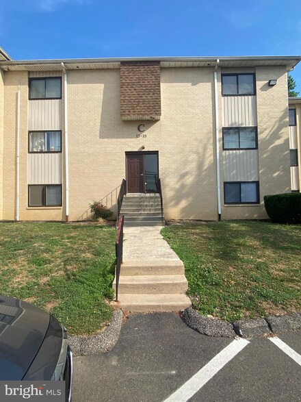 8030 Ditman St Unit 17C, Philadelphia, PA 19136