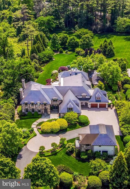 1163 Chain Bridge Rd, McLean, VA 22101