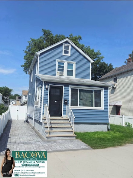 122-29 Grayson St, Jamaica, NY 11413