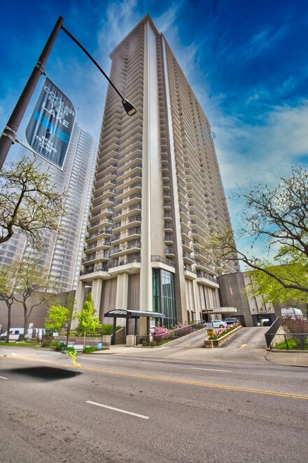 6007 N Sheridan Rd Unit 25F, Chicago, IL 60660