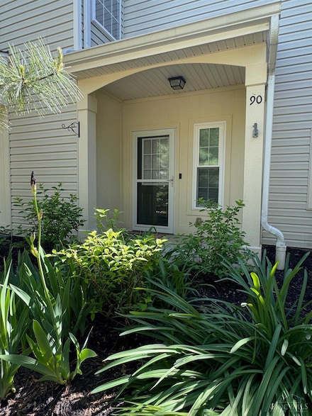 90 Tall Trees Dr Unit 10J, Amelia, OH 45102