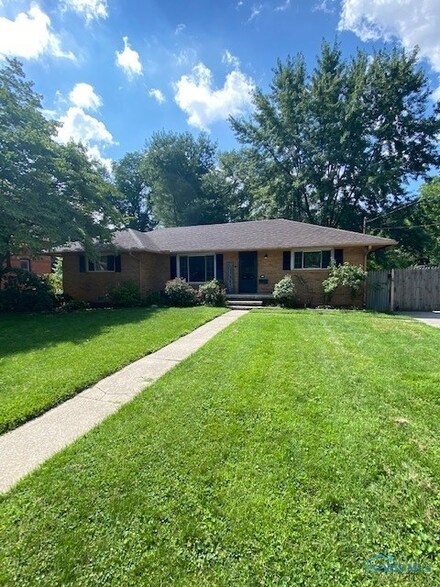 2127 Dundee St, Toledo, OH 43609