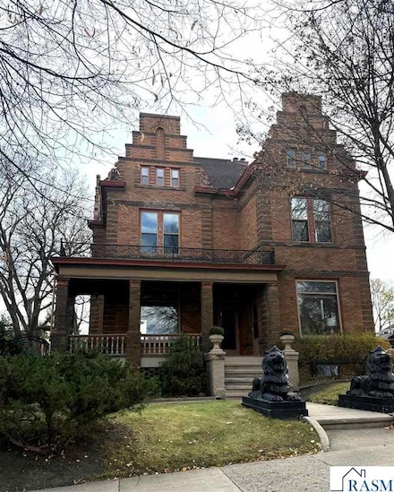 611 Center St, New Ulm, MN 56073